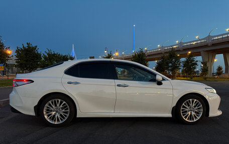 Toyota Camry, 2018 год, 3 200 000 рублей, 5 фотография