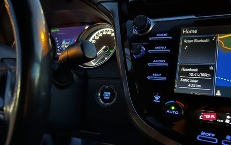 Toyota Camry, 2018 год, 3 200 000 рублей, 23 фотография