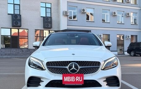 Mercedes-Benz C-Класс, 2018 год, 2 500 000 рублей, 4 фотография