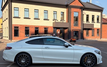 Mercedes-Benz C-Класс, 2018 год, 2 500 000 рублей, 14 фотография