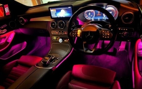 Mercedes-Benz C-Класс, 2018 год, 2 500 000 рублей, 31 фотография