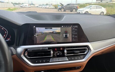 BMW 3 серия, 2019 год, 3 670 000 рублей, 11 фотография