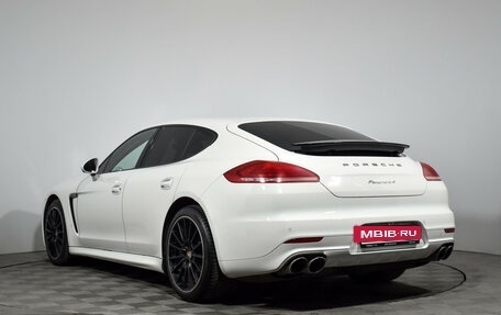 Porsche Panamera II рестайлинг, 2016 год, 2 750 000 рублей, 7 фотография