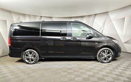 Mercedes-Benz V-Класс, 2017 год, 4 920 000 рублей, 6 фотография