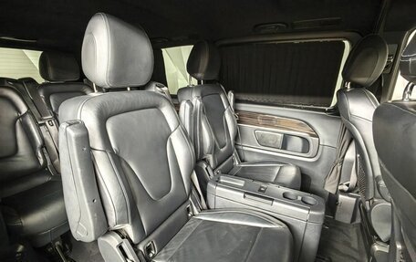 Mercedes-Benz V-Класс, 2017 год, 4 920 000 рублей, 13 фотография