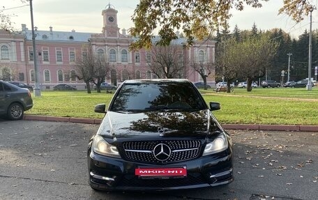 Mercedes-Benz C-Класс, 2013 год, 860 000 рублей, 2 фотография