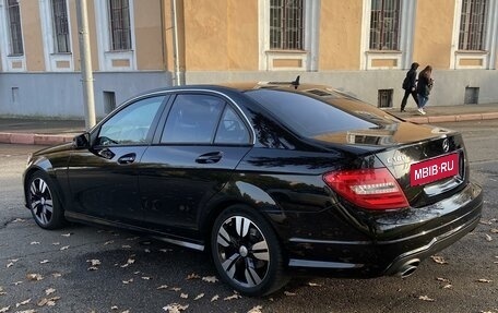 Mercedes-Benz C-Класс, 2013 год, 860 000 рублей, 8 фотография