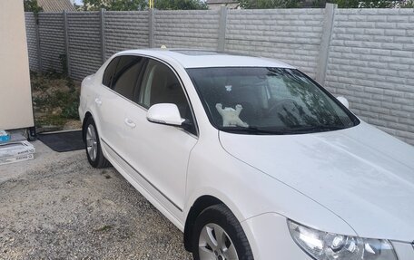 Skoda Superb III рестайлинг, 2012 год, 950 000 рублей, 11 фотография