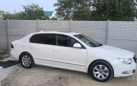 Skoda Superb III рестайлинг, 2012 год, 950 000 рублей, 10 фотография