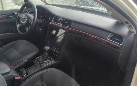 Skoda Superb III рестайлинг, 2012 год, 950 000 рублей, 9 фотография