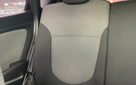 Hyundai Solaris II рестайлинг, 2012 год, 650 000 рублей, 7 фотография