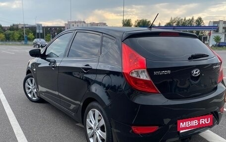Hyundai Solaris II рестайлинг, 2012 год, 650 000 рублей, 11 фотография