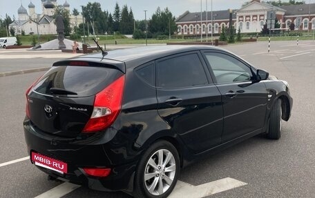 Hyundai Solaris II рестайлинг, 2012 год, 650 000 рублей, 12 фотография