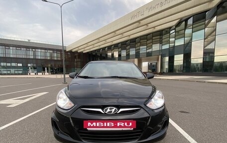 Hyundai Solaris II рестайлинг, 2012 год, 650 000 рублей, 6 фотография