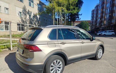 Volkswagen Tiguan II, 2018 год, 2 580 000 рублей, 4 фотография
