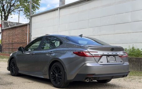 Toyota Camry, 2025 год, 3 450 000 рублей, 5 фотография