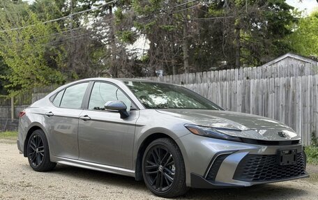 Toyota Camry, 2025 год, 3 450 000 рублей, 3 фотография