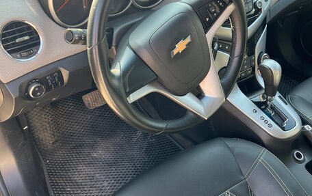 Chevrolet Cruze II, 2012 год, 850 000 рублей, 10 фотография
