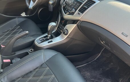 Chevrolet Cruze II, 2012 год, 850 000 рублей, 7 фотография