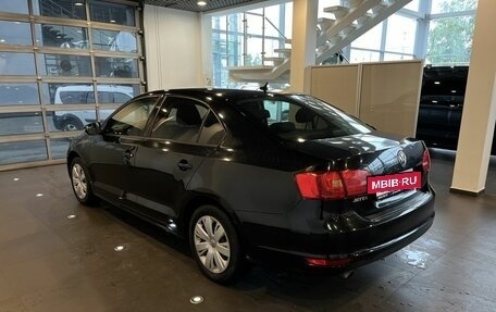 Volkswagen Jetta VI, 2014 год, 923 000 рублей, 5 фотография
