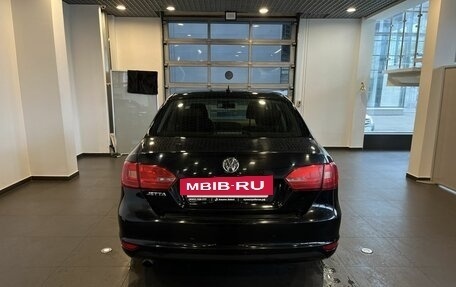 Volkswagen Jetta VI, 2014 год, 923 000 рублей, 4 фотография