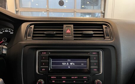 Volkswagen Jetta VI, 2014 год, 923 000 рублей, 14 фотография