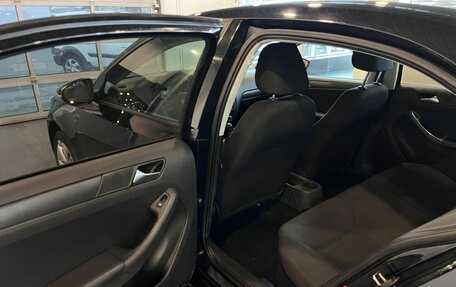 Volkswagen Jetta VI, 2014 год, 923 000 рублей, 24 фотография