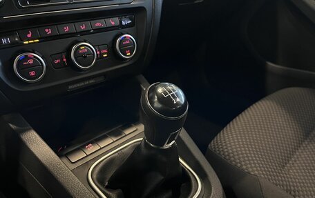 Volkswagen Jetta VI, 2014 год, 923 000 рублей, 31 фотография