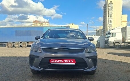 KIA Rio IV, 2018 год, 829 000 рублей, 1 фотография