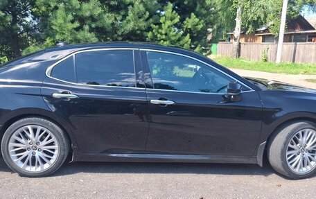 Toyota Camry, 2020 год, 3 750 000 рублей, 5 фотография