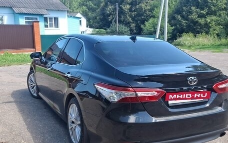 Toyota Camry, 2020 год, 3 750 000 рублей, 12 фотография