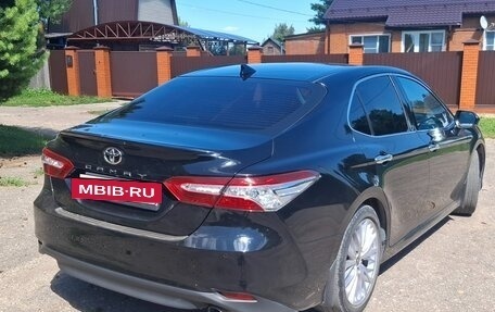 Toyota Camry, 2020 год, 3 750 000 рублей, 10 фотография