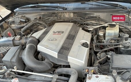 Toyota Land Cruiser 100 рестайлинг 2, 2004 год, 1 450 000 рублей, 15 фотография