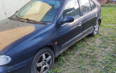 Renault Megane II, 1999 год, 100 000 рублей, 2 фотография