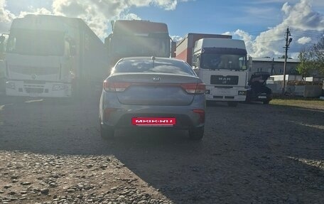 KIA Rio IV, 2018 год, 829 000 рублей, 4 фотография