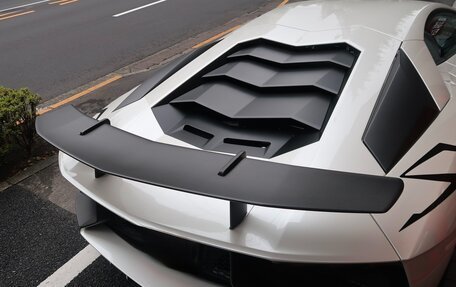 Lamborghini Aventador I рестайлинг, 2016 год, 49 500 000 рублей, 7 фотография