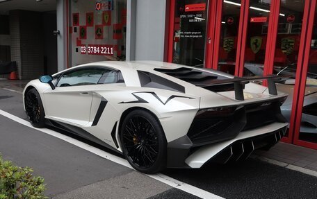 Lamborghini Aventador I рестайлинг, 2016 год, 49 500 000 рублей, 6 фотография