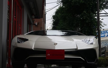 Lamborghini Aventador I рестайлинг, 2016 год, 49 500 000 рублей, 9 фотография