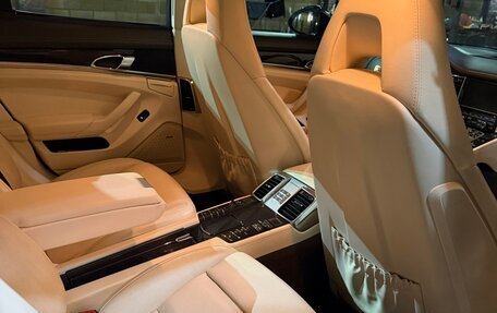 Porsche Panamera II рестайлинг, 2013 год, 2 400 000 рублей, 7 фотография