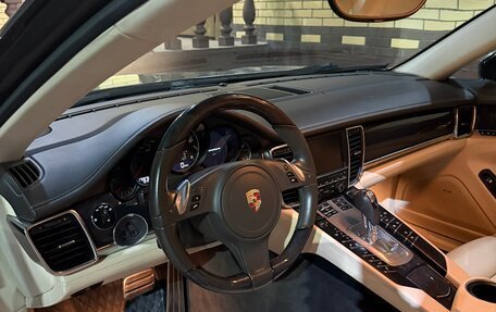 Porsche Panamera II рестайлинг, 2013 год, 2 400 000 рублей, 10 фотография