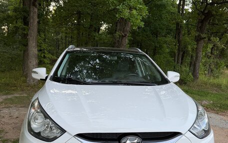 Hyundai ix35 I рестайлинг, 2012 год, 1 590 000 рублей, 2 фотография