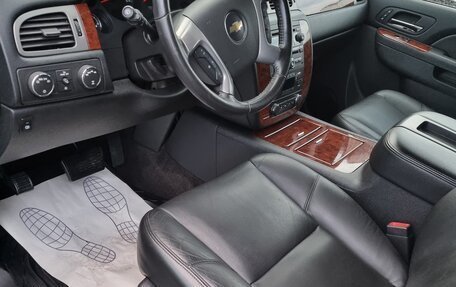Chevrolet Tahoe III, 2013 год, 3 200 000 рублей, 15 фотография