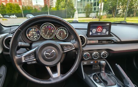 Mazda MX-5, 2019 год, 2 950 000 рублей, 8 фотография
