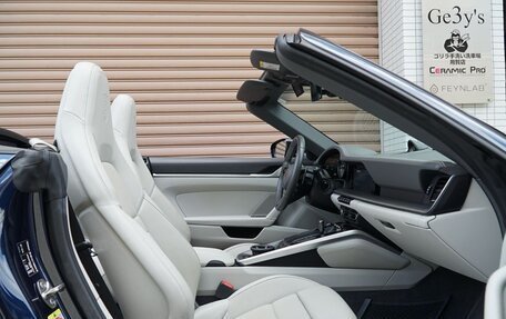 Porsche 911, 2021 год, 17 700 000 рублей, 25 фотография