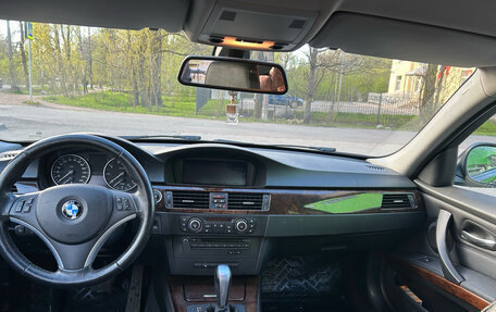 BMW 3 серия, 2011 год, 950 000 рублей, 6 фотография