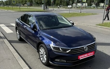 Volkswagen Passat B8 рестайлинг, 2017 год, 2 080 000 рублей, 8 фотография