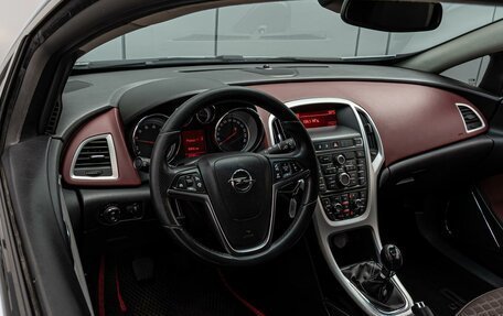 Opel Astra J, 2011 год, 740 000 рублей, 6 фотография
