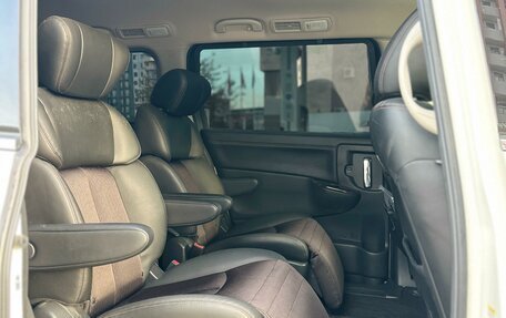 Nissan Elgrand III, 2018 год, 2 850 000 рублей, 6 фотография