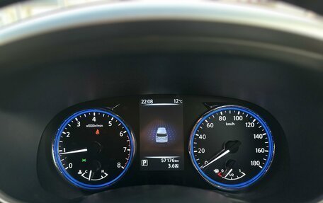 Nissan Elgrand III, 2018 год, 2 850 000 рублей, 8 фотография