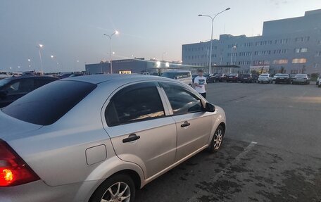 Chevrolet Aveo III, 2010 год, 220 000 рублей, 3 фотография
